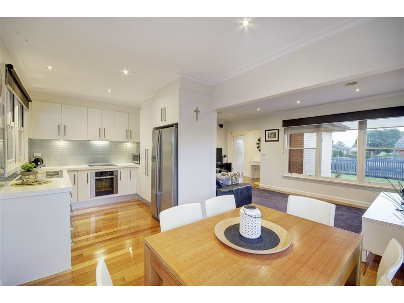 69 Braund Avenue, Bell Post Hill VIC 3215