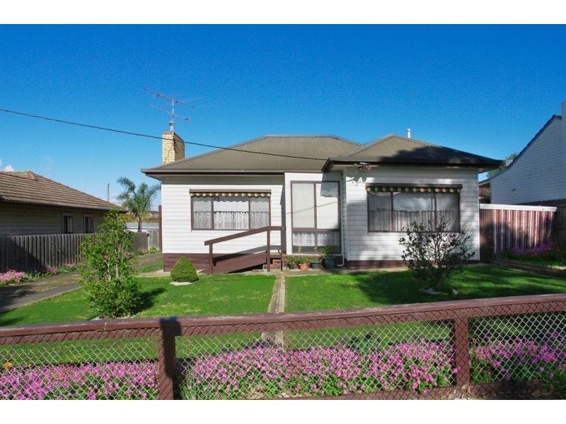 5 Chaucer Street, Hamlyn Heights VIC 3215