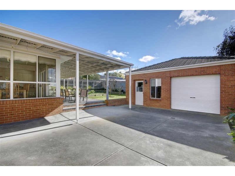 8 Gotemba Road, Bell Post Hill VIC 3215
