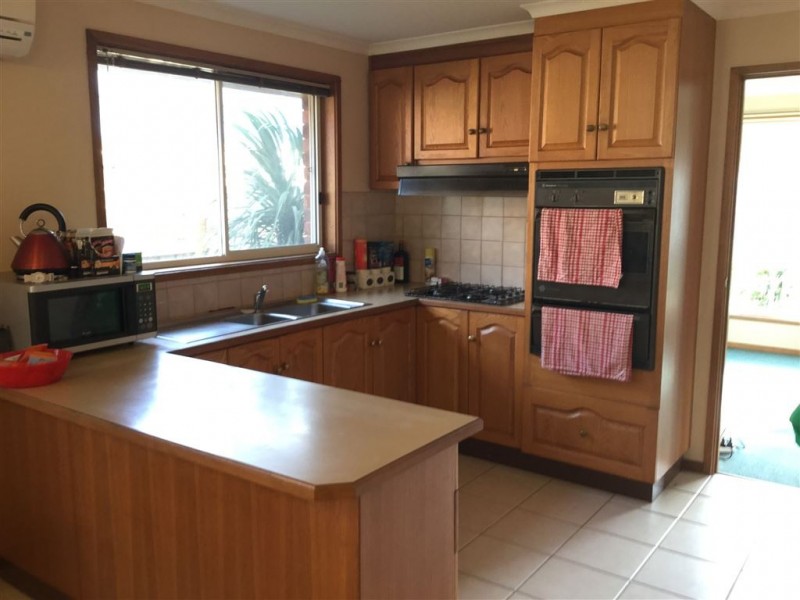 81 Forest Road South, Lara VIC 3212