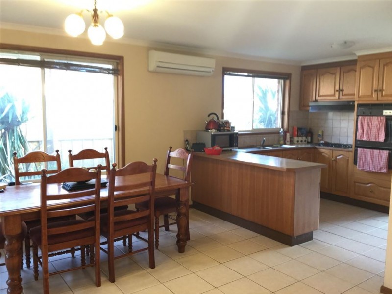 81 Forest Road South, Lara VIC 3212