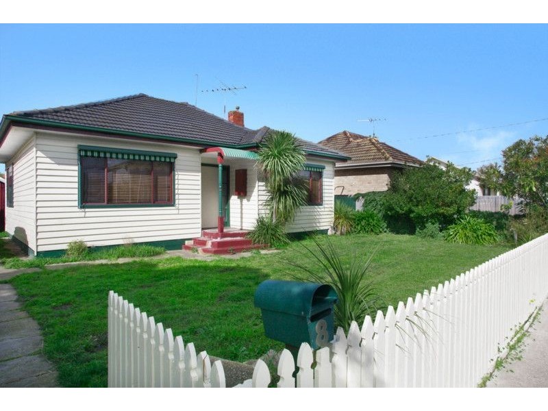 8 Alder Crescent, Bell Park VIC 3215