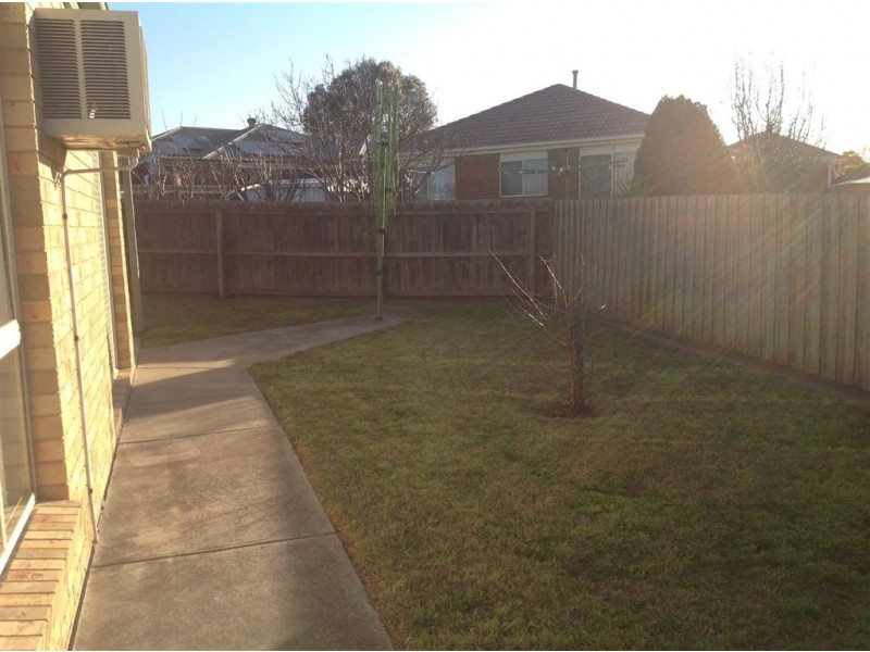 2/32 Shannahan Drive, Bell Park VIC 3215