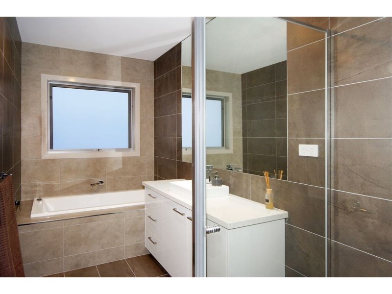 3 Lonsdale Street, South Geelong VIC 3220