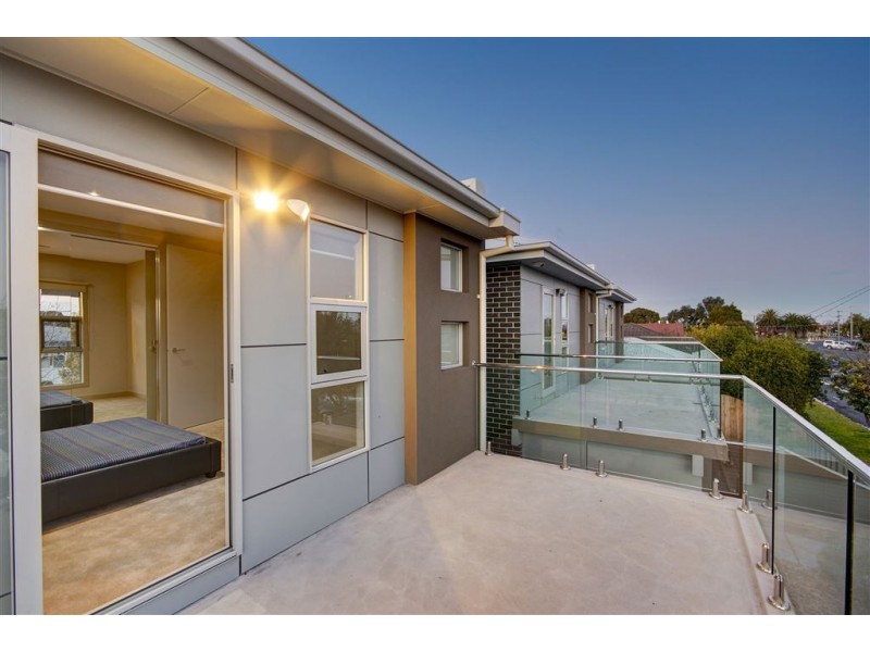 3 Lonsdale Street, South Geelong VIC 3220