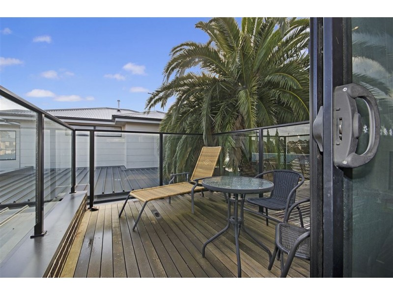 1/92 Darriwill Street, Bell Post Hill VIC 3215