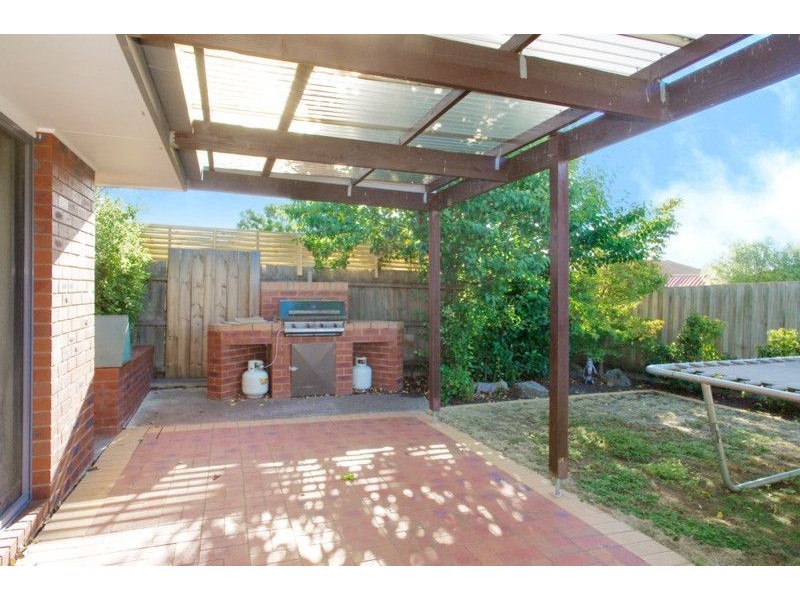 22 Shannahan Drive, Bell Park VIC 3215