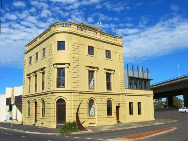 2-4 Mercer st, Geelong VIC 3220