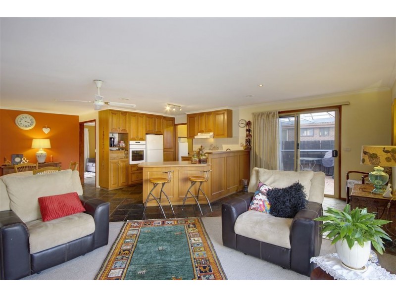 10 Moyston Grove, Corio VIC 3214