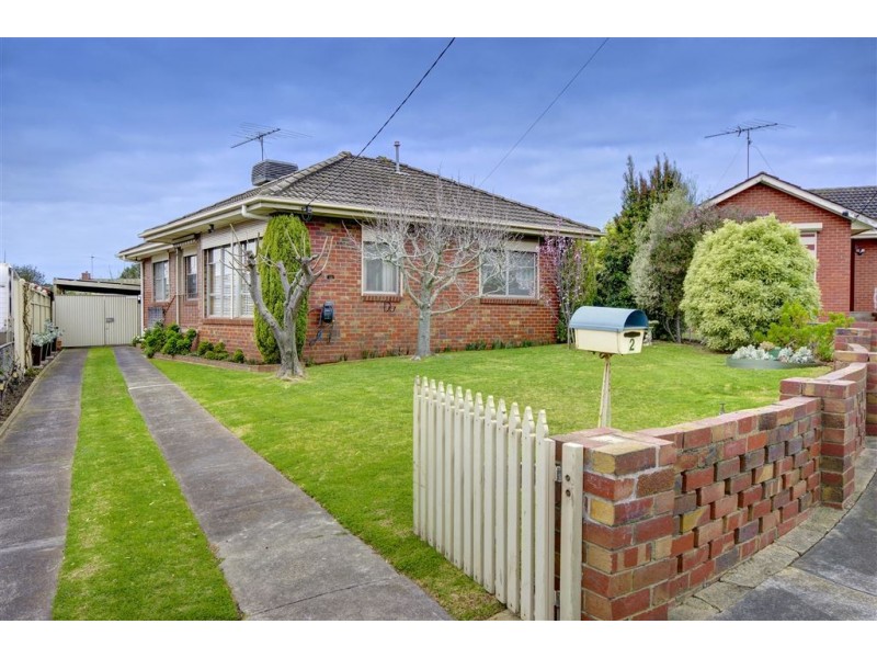 2 Cooma Court, North Geelong VIC 3215