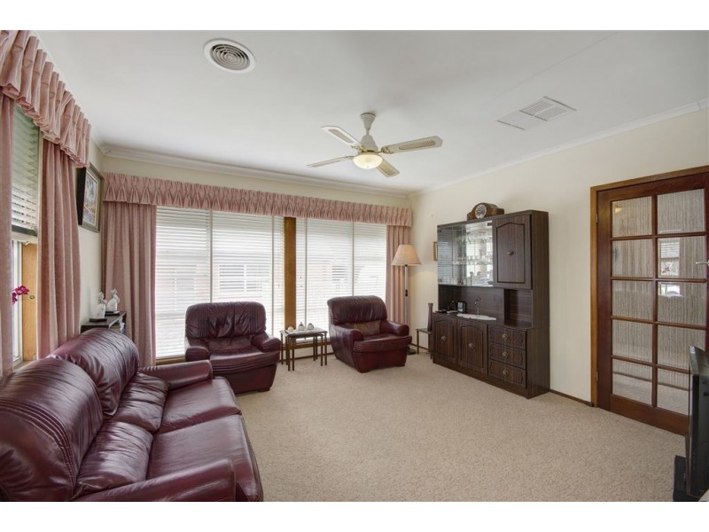 2 Cooma Court, North Geelong VIC 3215