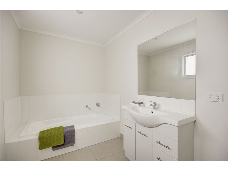 3/55 Melbourne Road, Drumcondra VIC 3215