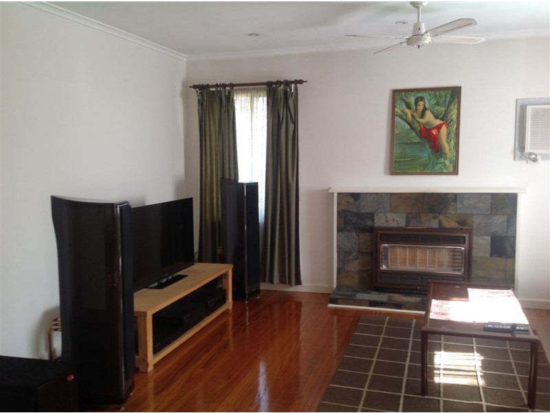 8 Michigan Avenue, Corio VIC 3214