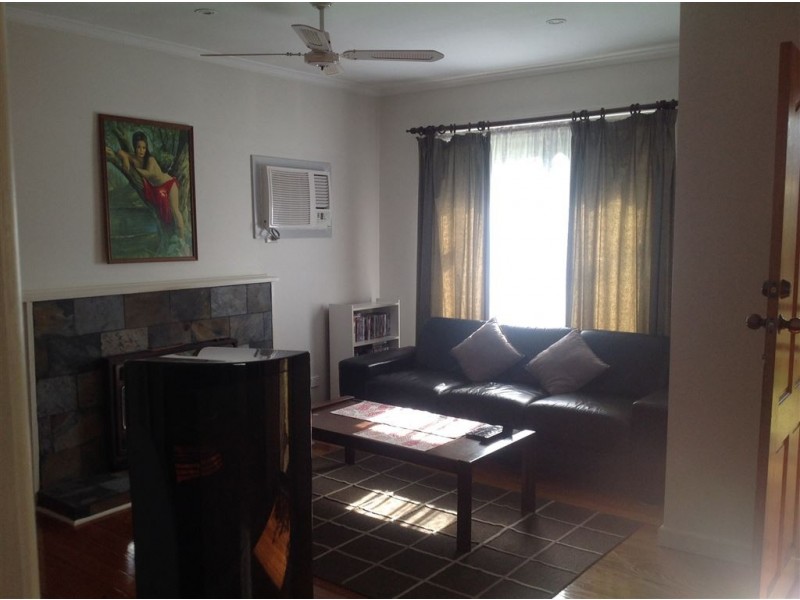 8 Michigan Avenue, Corio VIC 3214