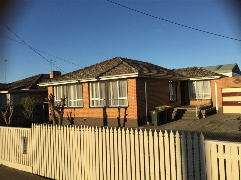 206 Thompson Road, North Geelong VIC 3215