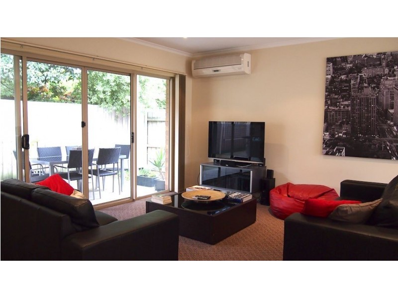 1/32 Torquay Road, Belmont VIC 3216