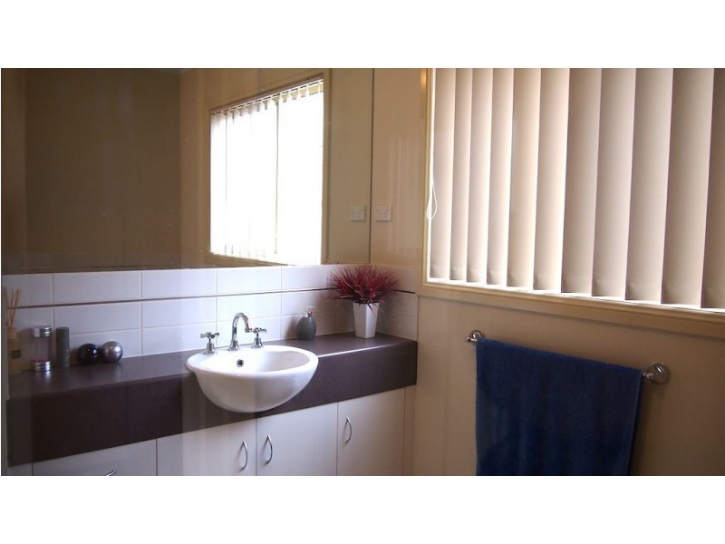 1/32 Torquay Road, Belmont VIC 3216