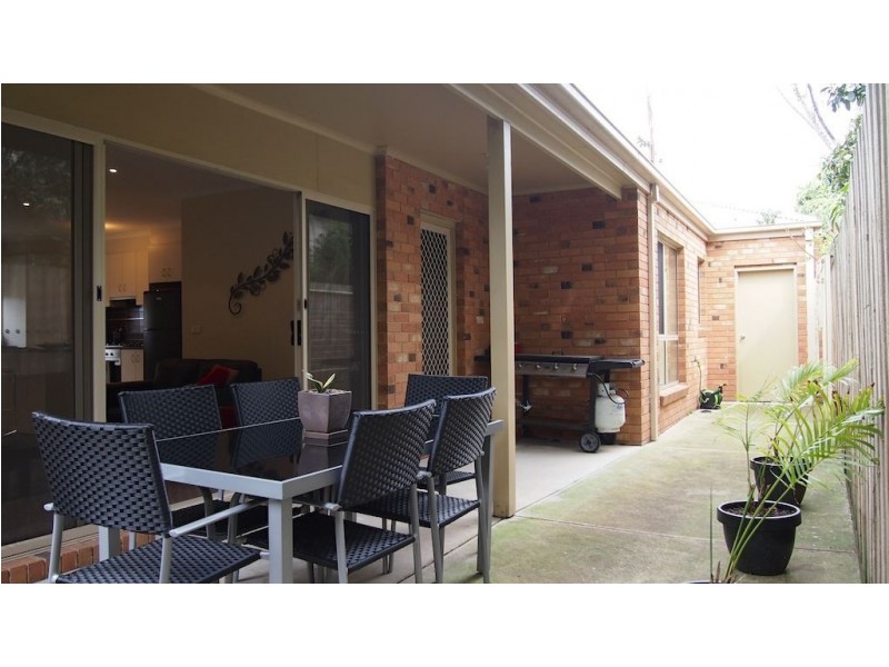 1/32 Torquay Road, Belmont VIC 3216