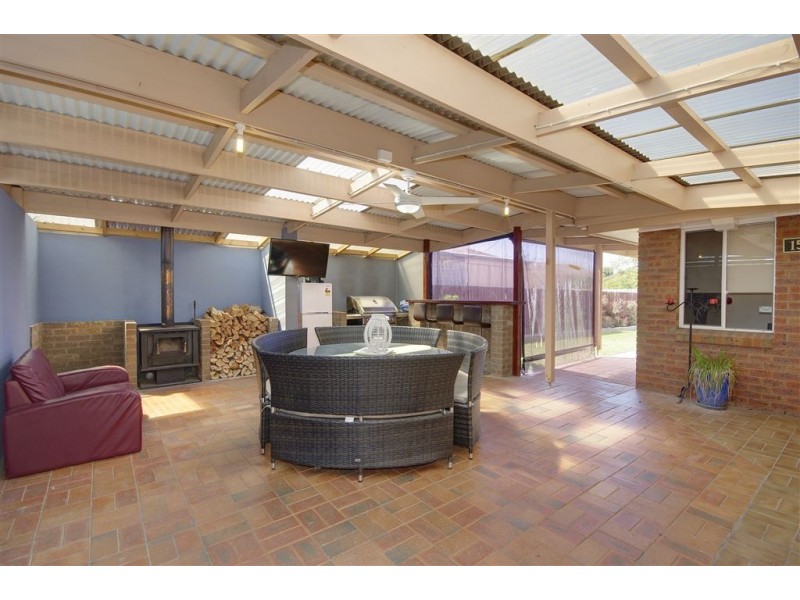 15 Teesdale Court, Lara VIC 3212