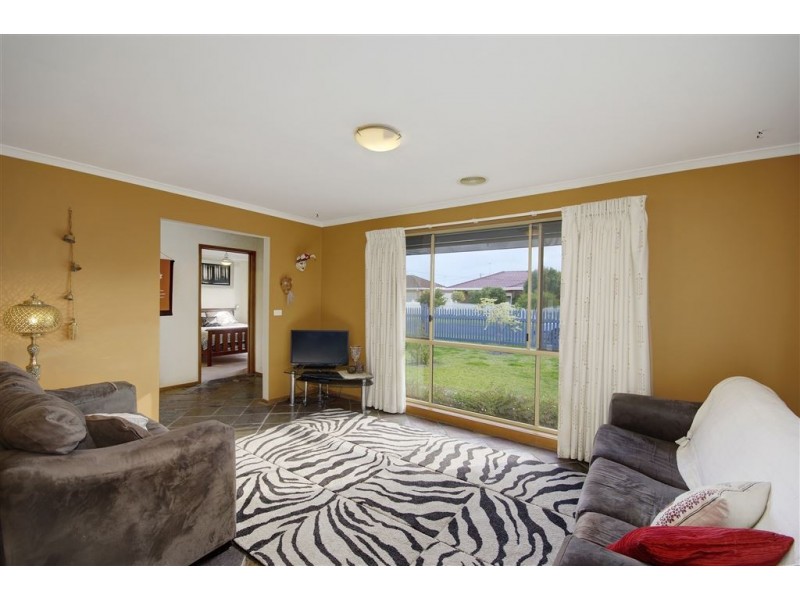 10 Moyston Grove, Corio VIC 3214