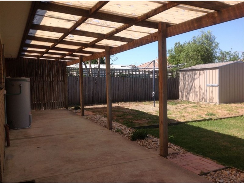 6 Moreland Avenue, Corio VIC 3214