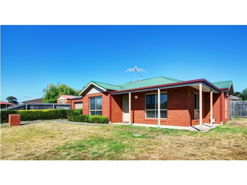 8 David Court, Bell Park VIC 3215