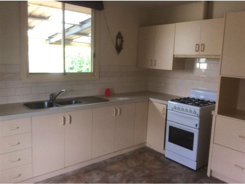 4 Eumeralla Street, Corio VIC 3214