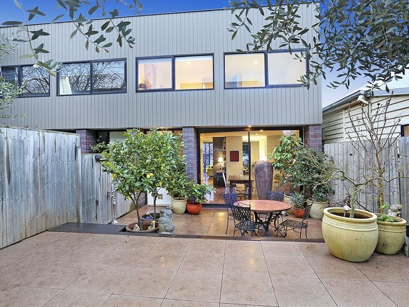 25 Spring Street, Geelong West VIC 3218