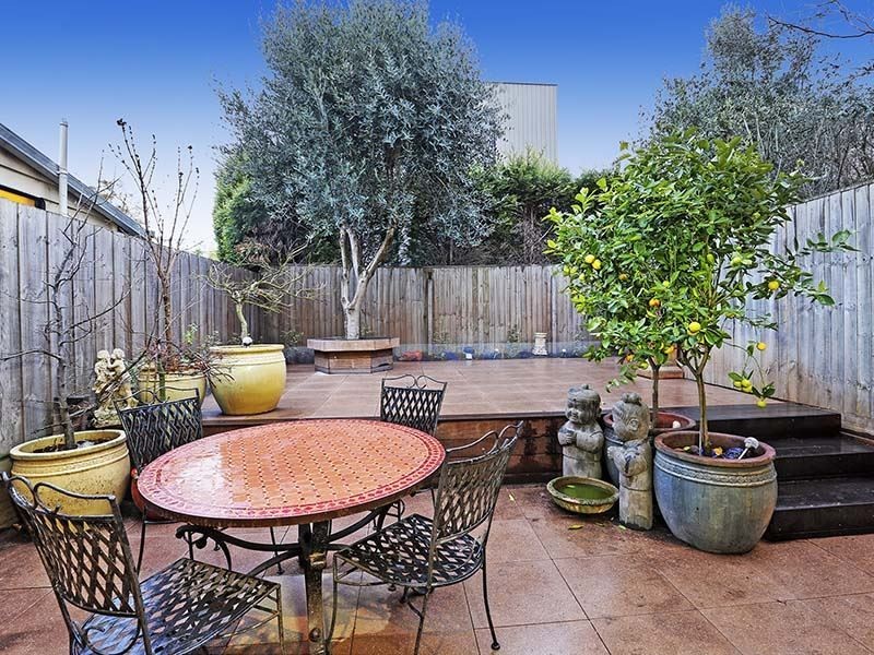 25 Spring Street, Geelong West VIC 3218