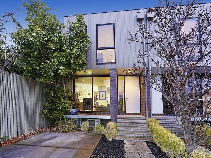 25 Spring Street, Geelong West VIC 3218