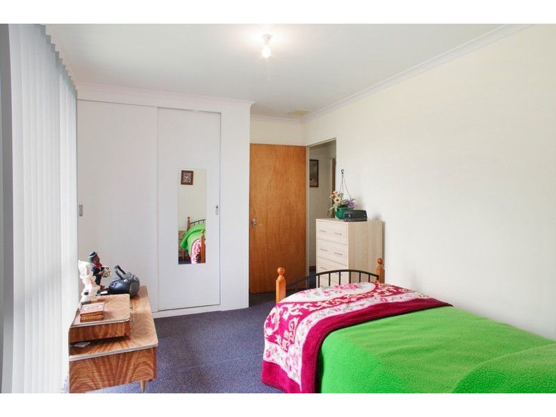 4 Tuffs Court, Corio VIC 3214