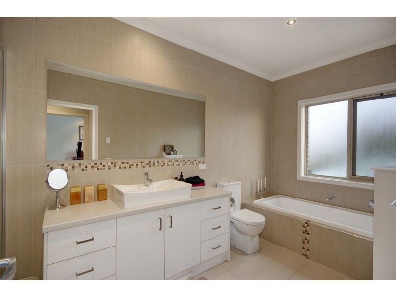 4/16-18 Wirraway Crescent, Norlane VIC 3214