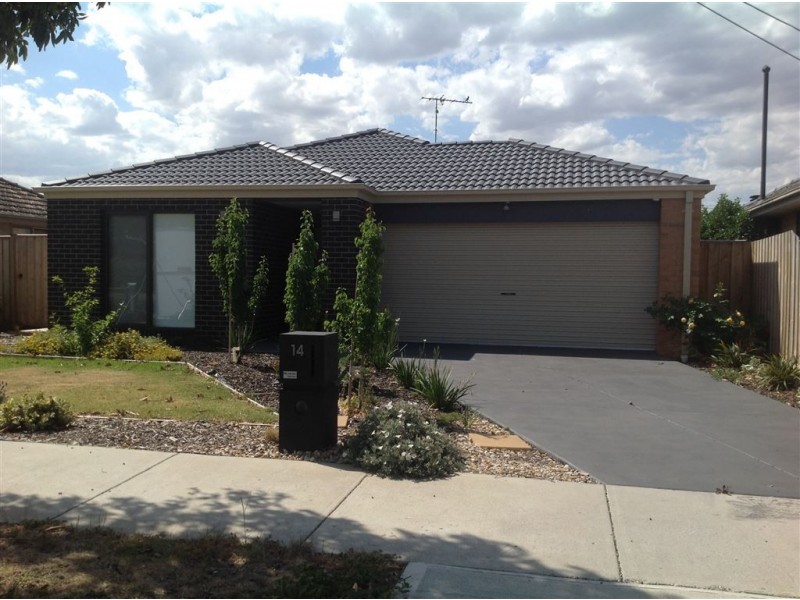 14 Swallow Crescent, Norlane VIC 3214