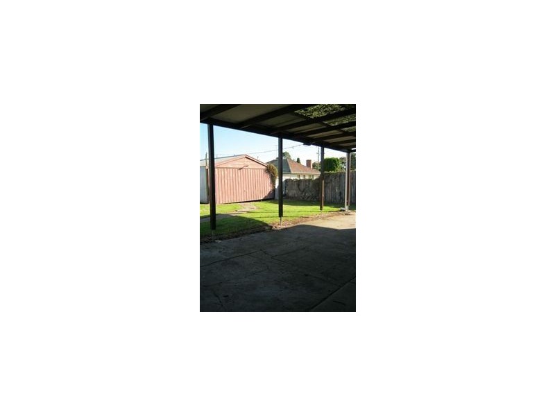 133 Princes Highway, Norlane VIC 3214