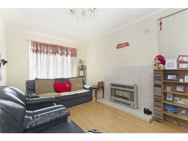 18 Dearborn Parade, Corio VIC 3214