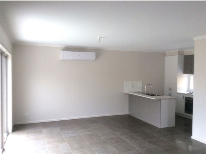 2/1 Gull Street, Norlane VIC 3214