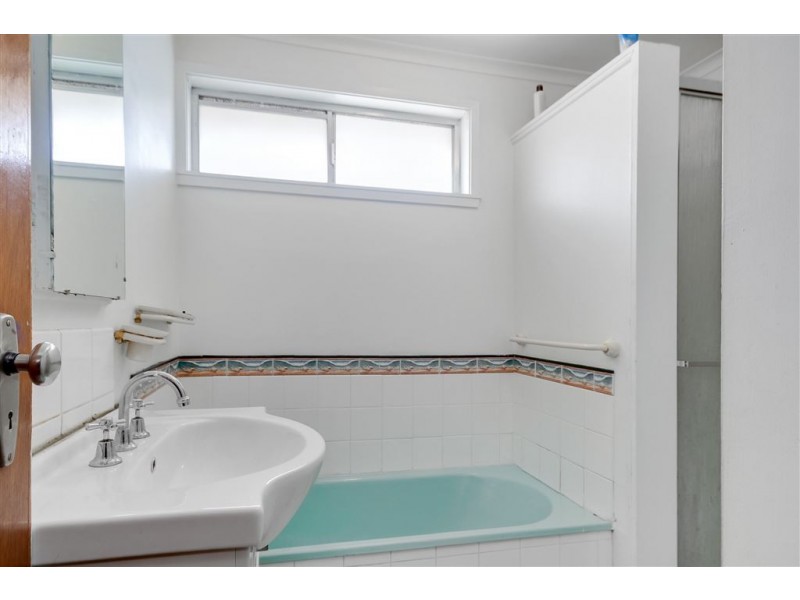 64 Hendy Street, Corio VIC 3214