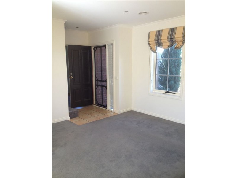 2/73 Marshall Street, Newtown VIC 3220