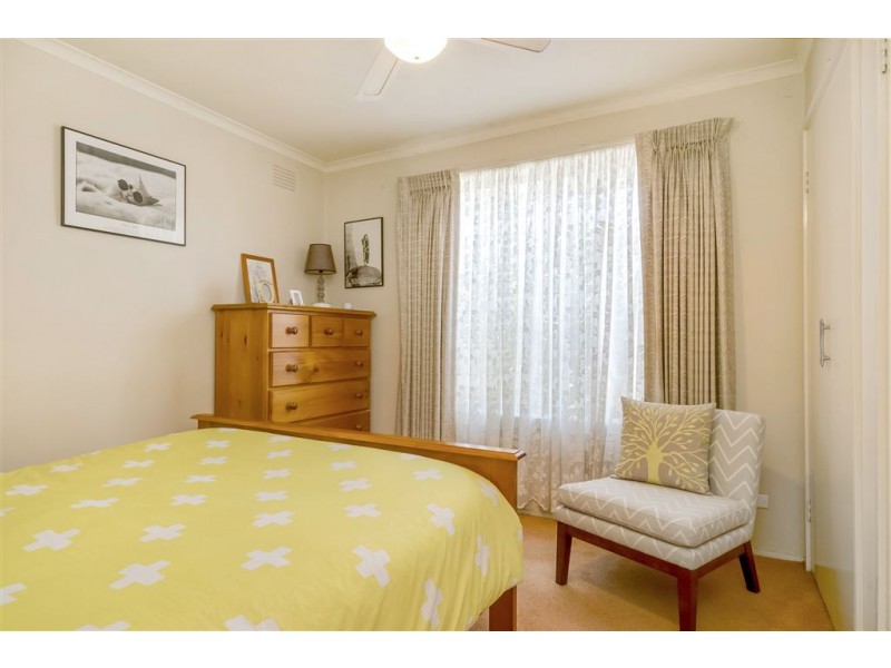 8 Eucalypt Court, Corio VIC 3214