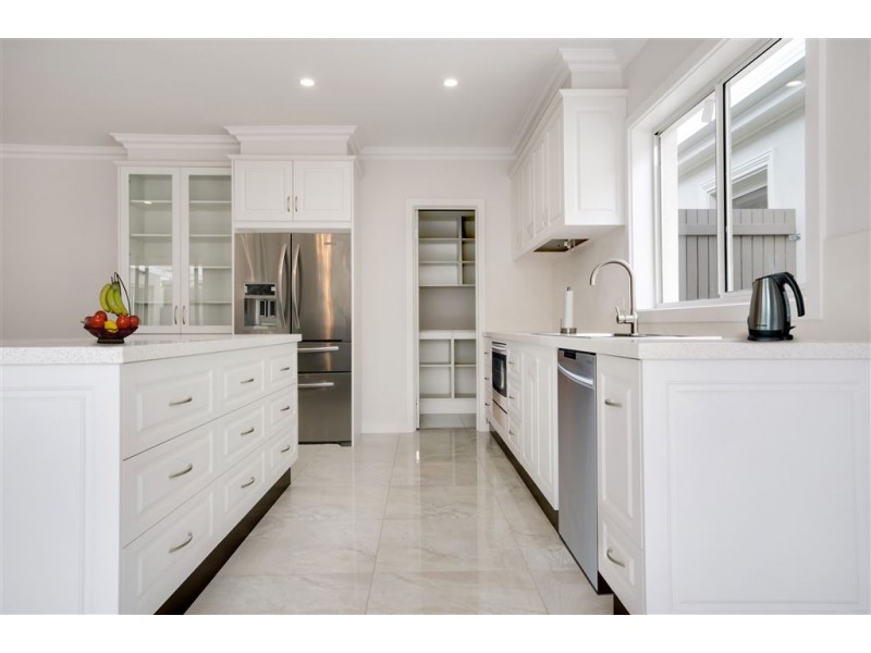 2/16 Bellnore Drive, Norlane VIC 3214