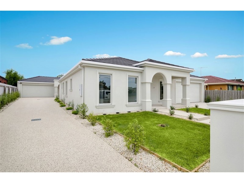 2/16 Bellnore Drive, Norlane VIC 3214