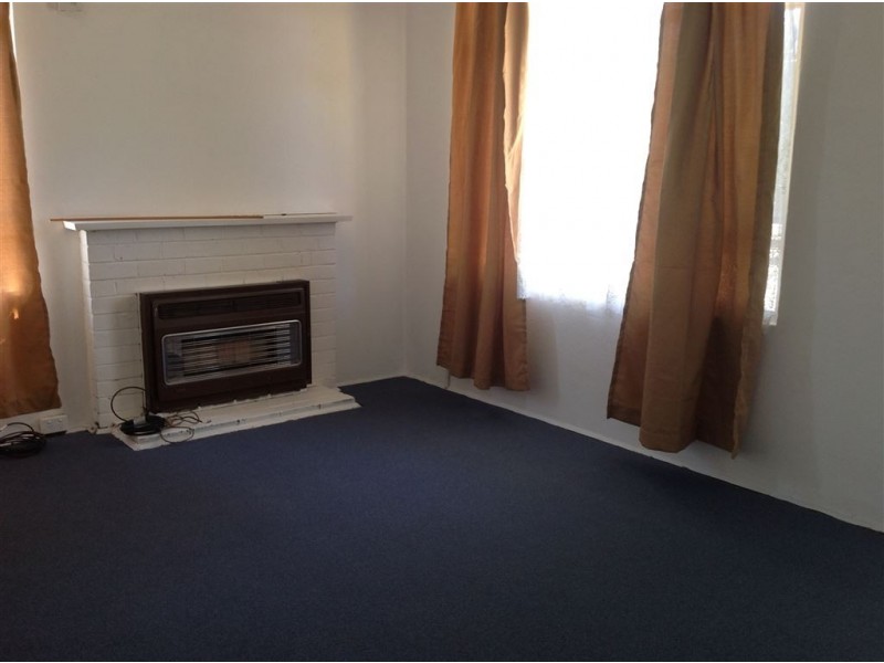 29 Spruhan Ave, Norlane VIC 3214