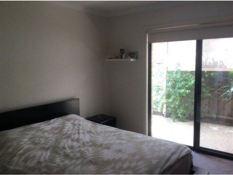 10 Lantana Avenue, Hamlyn Heights VIC 3215