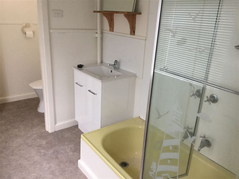 1/8 Dunloe Avenue, Norlane VIC 3214