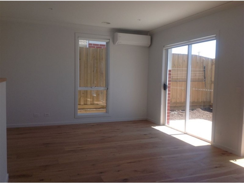 7B Oxford Street, Whittington VIC 3219