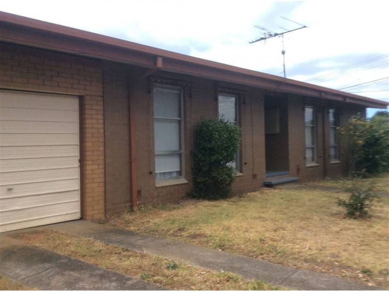 10 Cheshire Court, Corio VIC 3214