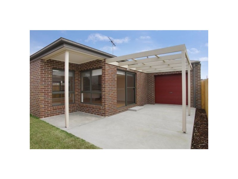1/8 Eaglemont Crescent, Bell Post Hill VIC 3215