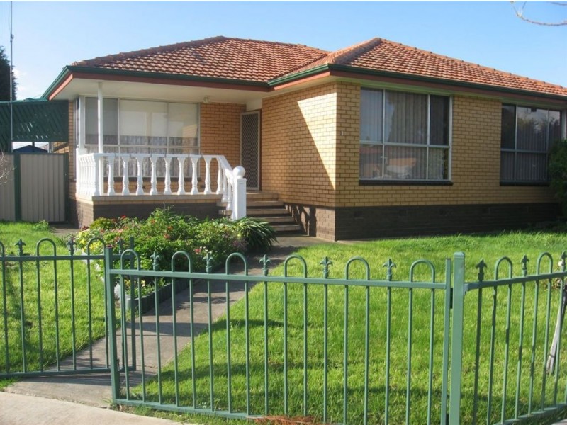 1 Dardell Street, Norlane VIC 3214