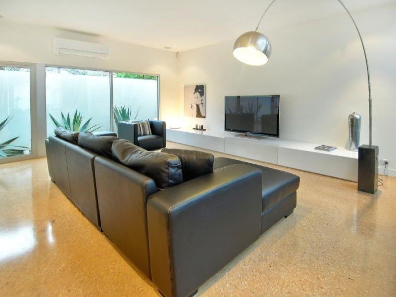 21 Clarendon Street, Newtown VIC 3220