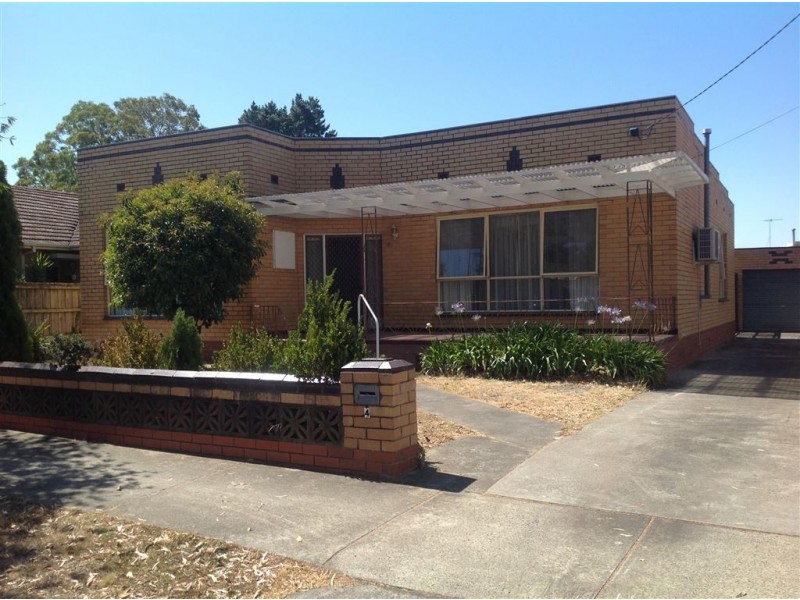 4 Fairlie Street, Hamlyn Heights VIC 3215